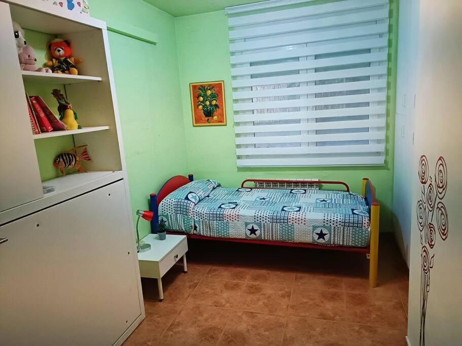 Casa Con Jardin Y Piscina Privada. Vila Santa Eulalia de Ronsaná Exterior foto